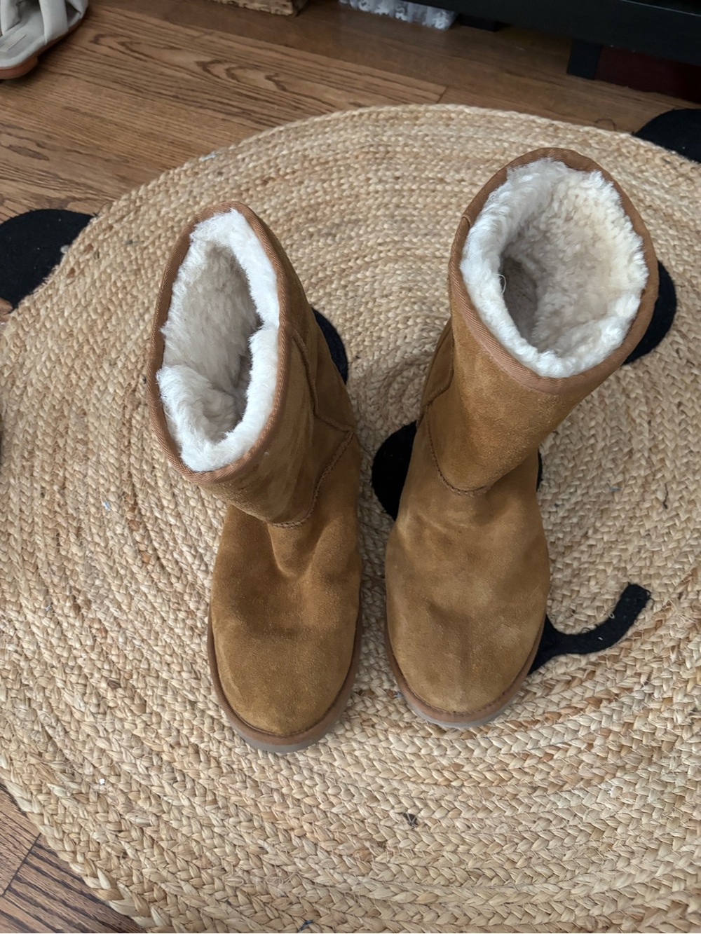 Koolaburra by UGGs Chestnut Suede Shearling-Lined Boots